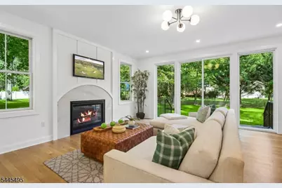 6 Deal Ln, Livingston, NJ 07039 - Photo 9
