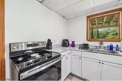 6 Comanche Trl, Vernon Twp., NJ 07462 - Photo 33