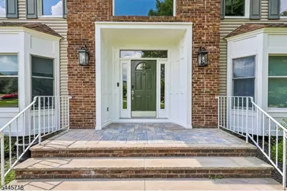 6 Comanche Trl, Vernon Twp., NJ 07462 - Photo 3