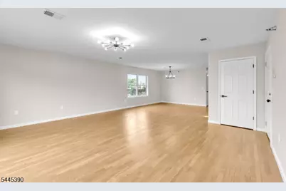 15-17 Wharton St, Newark, NJ 07114 - Photo 5