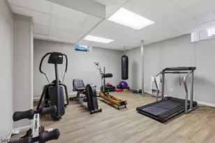 46 Calvert Ave W, Edison, NJ 08820 - Photo 23