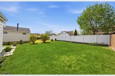 128 Livingston Rd, Linden, NJ 07036 - Photo 19