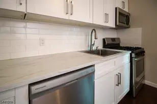 18 The Crescent, Montclair, NJ 07042 - Photo 5