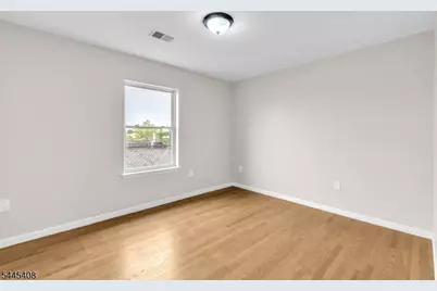 15-17 Wharton St, Newark, NJ 07114 - Photo 5