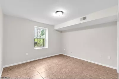 15-17 Wharton St, Newark, NJ 07114 - Photo 7
