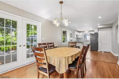 11 Woodward Ave, Bloomingdale, NJ 07403 - Photo 9