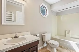 11 Woodward Ave, Bloomingdale, NJ 07403 - Photo 19