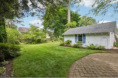 11 Woodward Ave, Bloomingdale, NJ 07403 - Photo 41