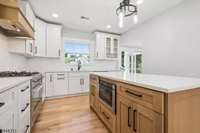 18 Burchfield Ave, Cranford Township, NJ 07016 - Photo 15