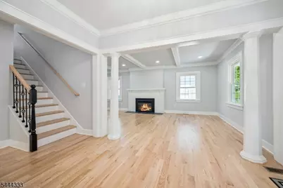 18 Burchfield Ave, Cranford Township, NJ 07016 - Photo 7