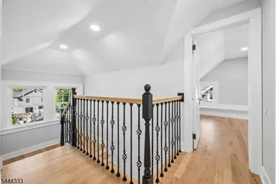 18 Burchfield Ave, Cranford Township, NJ 07016 - Photo 31