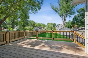 18 Burchfield Ave, Cranford Township, NJ 07016 - Photo 37