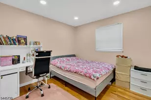 33 Oak Ave, Pequannock Township, NJ 07440 - Photo 15