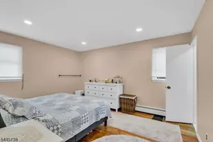 33 Oak Ave, Pequannock Township, NJ 07440 - Photo 13