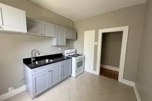 16 Irving St Apt, Newark, NJ 07112 - Photo 5
