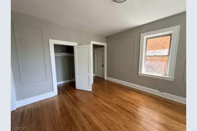 16 Irving St Apt #B6, Newark, NJ 07112 - Photo 3
