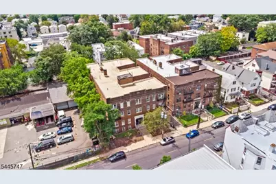 16 Irving St Apt #B6, Newark, NJ 07112 - Photo 1