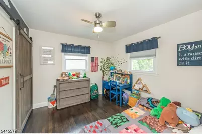 5 Doherty Dr East, Clifton, NJ 07013 - Photo 9