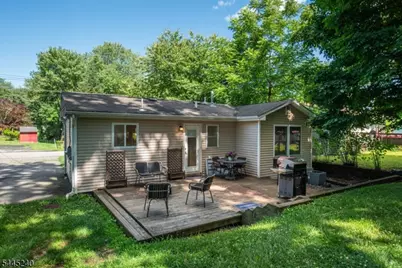 30 Tobyhanna Trl, Hopatcong, NJ 07843 - Photo 21