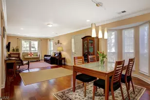 18 Knox Ct Ondo, Bernards Township, NJ 07920 - Photo 9
