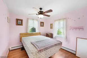 54 Skytop Rd, Wantage, NJ 07461 - Photo 9