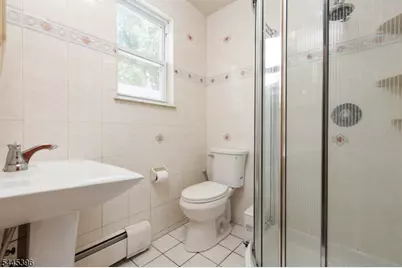 140 Valentine Pl, Woodbridge Township, NJ 07095 - Photo 17