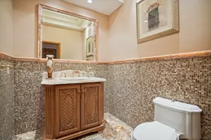 49 Cherokee Ct, Sparta Township, NJ 07871 - Photo 17