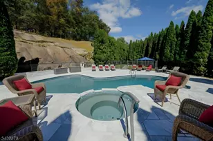 49 Cherokee Ct, Sparta Township, NJ 07871 - Photo 33