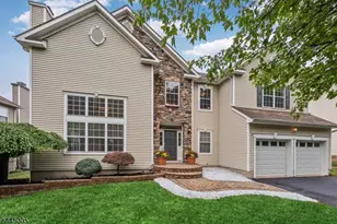 628 Skyline Dr, Jefferson Township, NJ 07849 - Photo 1