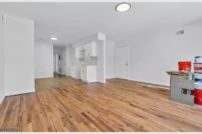 328-330 Hawthorne Ave, Newark, NJ 07112 - Photo 23