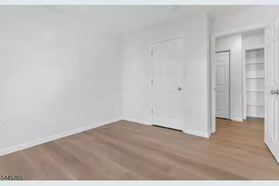 328-330 Hawthorne Ave, Newark, NJ 07112 - Photo 5