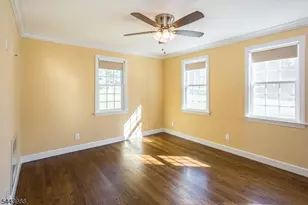 16 Chester Pl, Chester, NJ 07930 - Photo 11