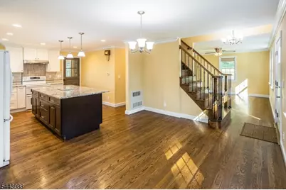 16 Chester Place, Chester, NJ 07930 - Photo 7