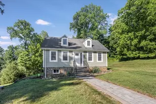 16 Chester Pl, Chester, NJ 07930 - Photo 1