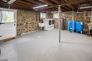 16 Chester Pl, Chester, NJ 07930 - Photo 27