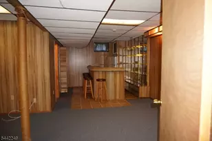 10 Hemlock Ct, Raritan Township, NJ 08822 - Photo 21