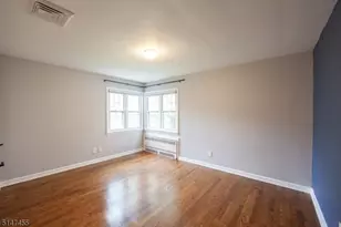 30 Chestnut Hill Pl, Glen Ridge, NJ 07028 - Photo 3