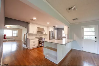 30 Chestnut Hill Pl, Glen Ridge, NJ 07028 - Photo 7