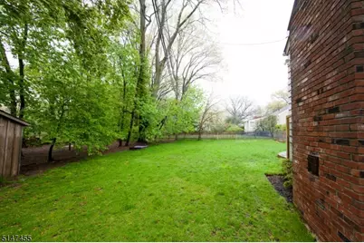 30 Chestnut Hill Pl, Glen Ridge, NJ 07028 - Photo 13