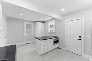 579 Newark Ave, Kenilworth, NJ 07033 - Photo 11