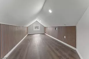 579 Newark Ave, Kenilworth, NJ 07033 - Photo 31