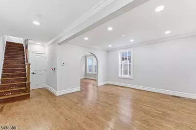 579 Newark Ave, Kenilworth, NJ 07033 - Photo 17