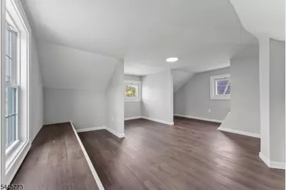 579 Newark Ave, Kenilworth, NJ 07033 - Photo 33