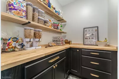 15 Chalfonte Dr, Clinton Township, NJ 08833 - Photo 21