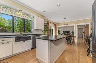 15 Chalfonte Dr, Clinton Township, NJ 08833 - Photo 7
