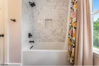 15 Chalfonte Dr, Clinton Township, NJ 08833 - Photo 33