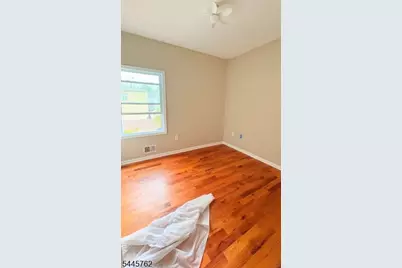 314 Center St #1, Elizabeth, NJ 07202 - Photo 7