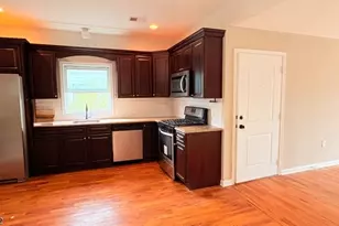 314 Centre St, Elizabeth, NJ 07202 - Photo 3