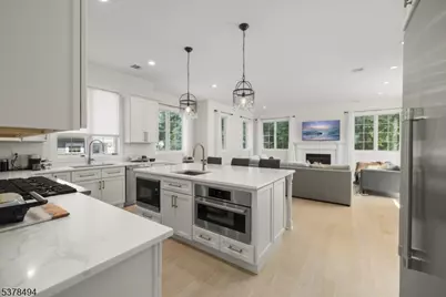 20 Woodfern Rd, Summit, NJ 07901 - Photo 15