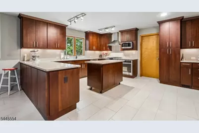 15 Sweetwood Dr, Randolph Township, NJ 07869 - Photo 19
